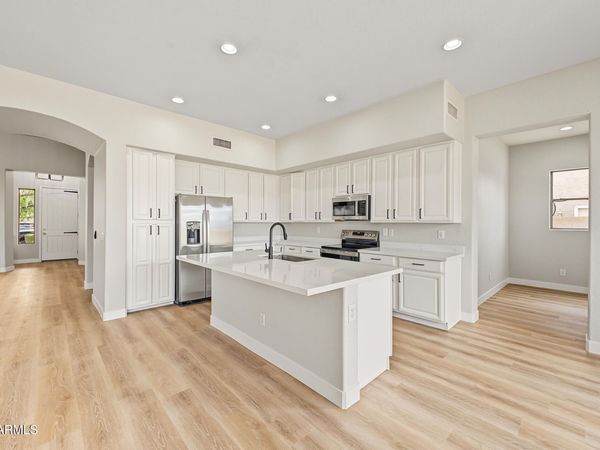 4244 E MARSHALL Avenue, Gilbert, AZ 85297