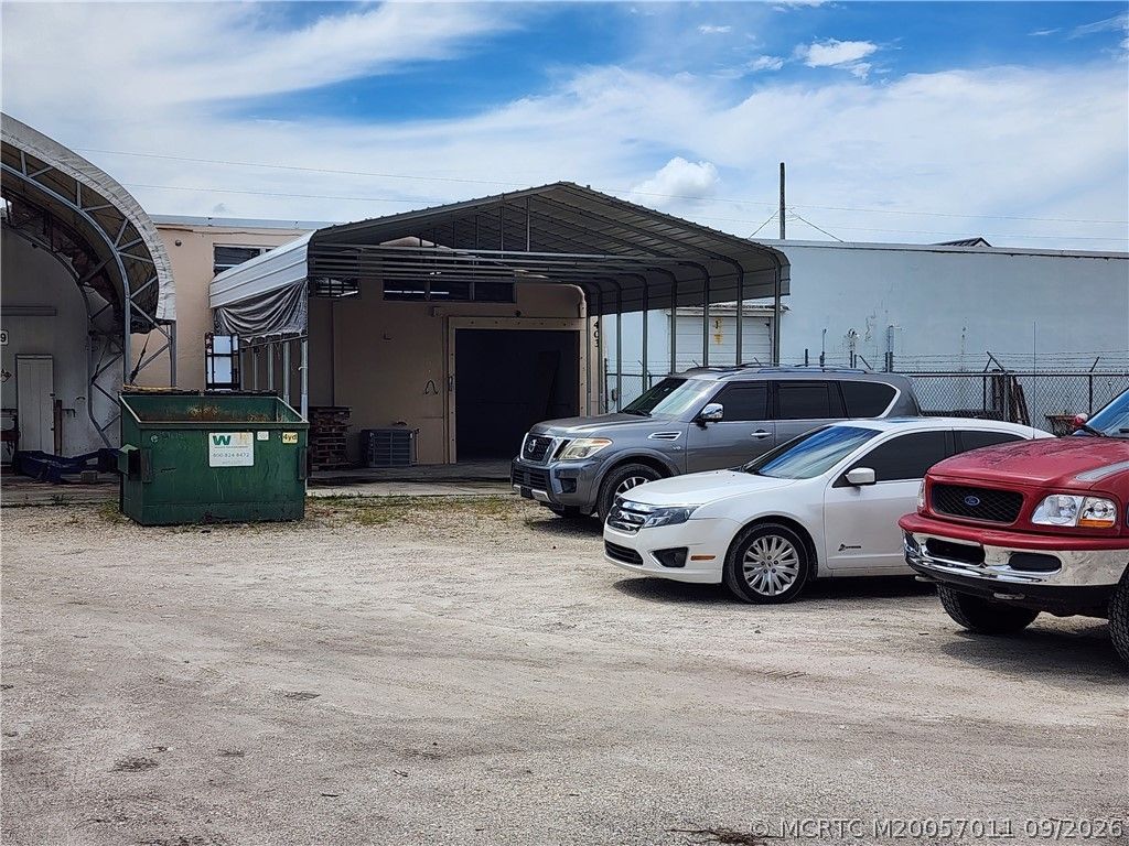 403 SE Monterey Road , Stuart, FL 34994 Photo