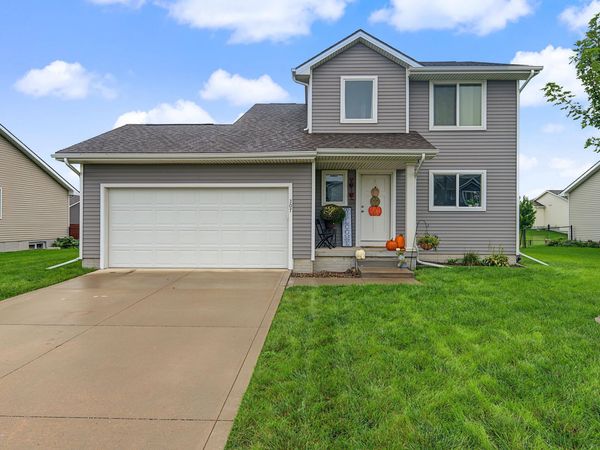 307 NE Monroe Avenue, Elkhart, IA 50073