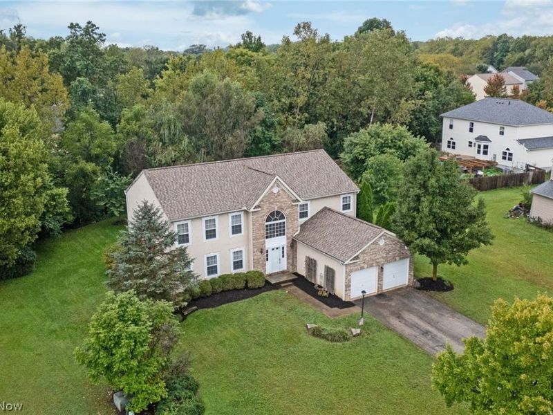 109 Saddle Tree Court , Delaware, OH 43015 Photo 2