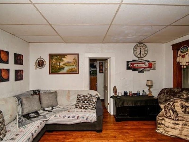 1847 Lincoln Way E, Massillon, OH 44646 Photo 5