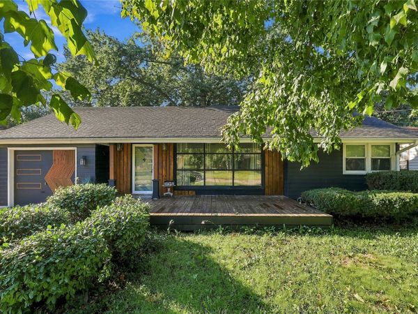1702 Elder Lane, Des Moines, IA 50315