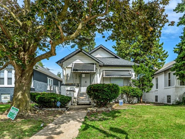 616 W 111th Street, Chicago, IL 60628