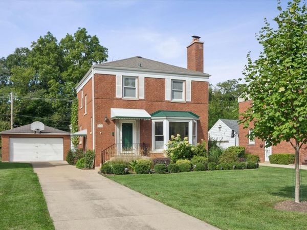 138 Park Avenue, River Forest, IL 60305