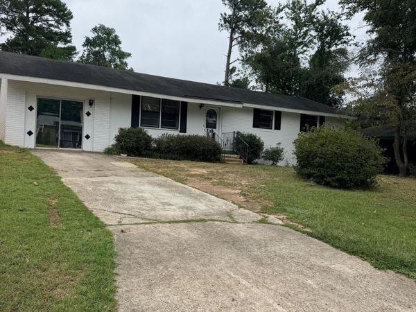 150 Palmetto Avenue , North Augusta, SC 29841