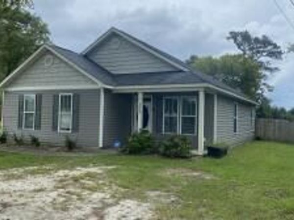 308 Old 30 Road , Jacksonville, NC 28546