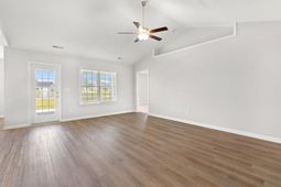 35 Bennington Ct  photo 4