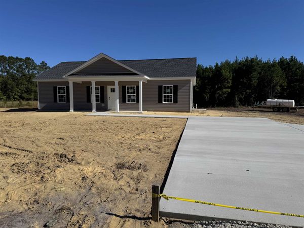 8610 Black Creek Rd. , Nichols, SC 29581