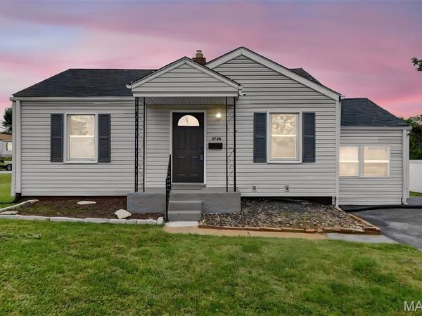3166 O Hare Drive, St Ann, MO 63074