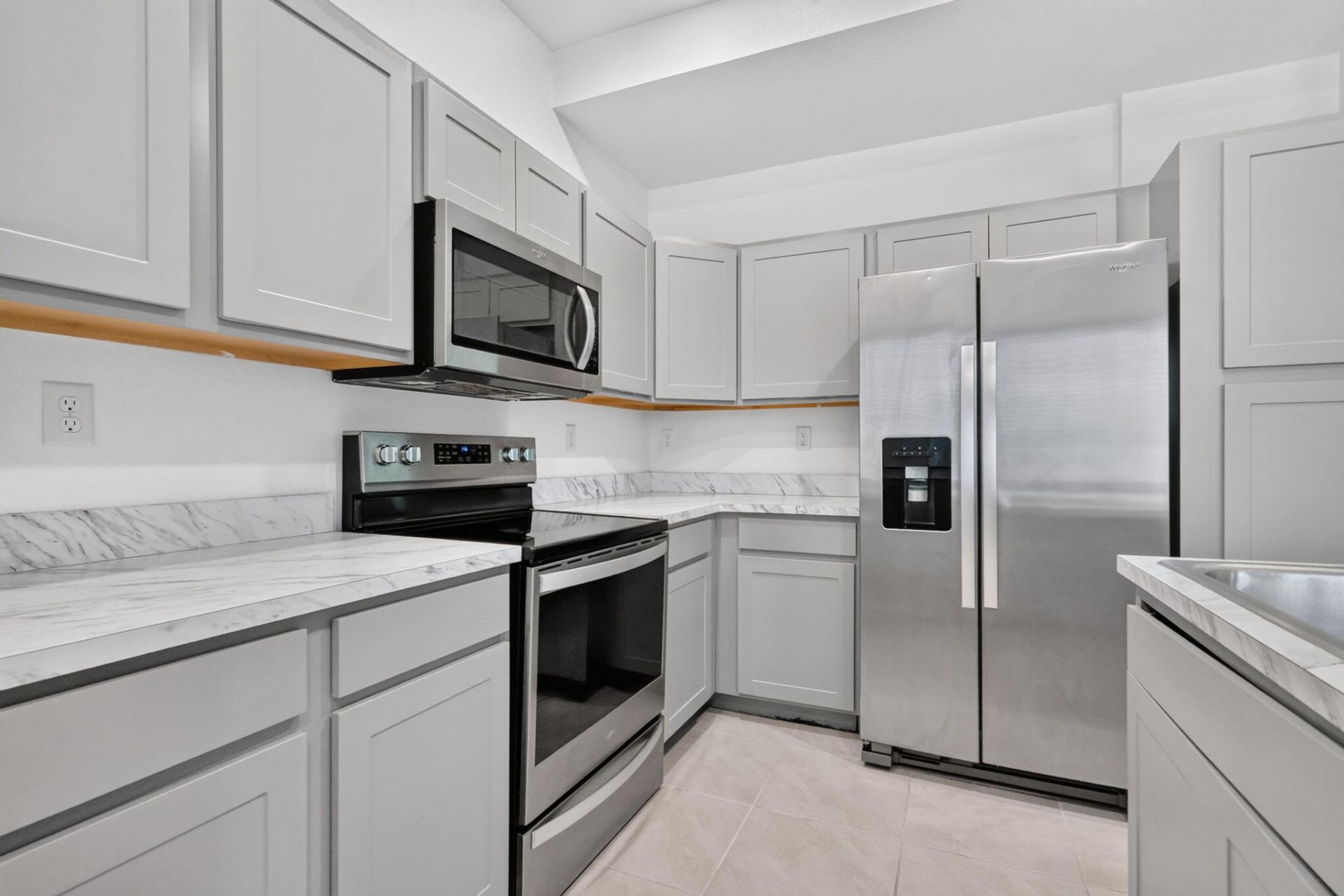 1339 NW 208th Terrace, Miami Gardens, FL 33169 Photo