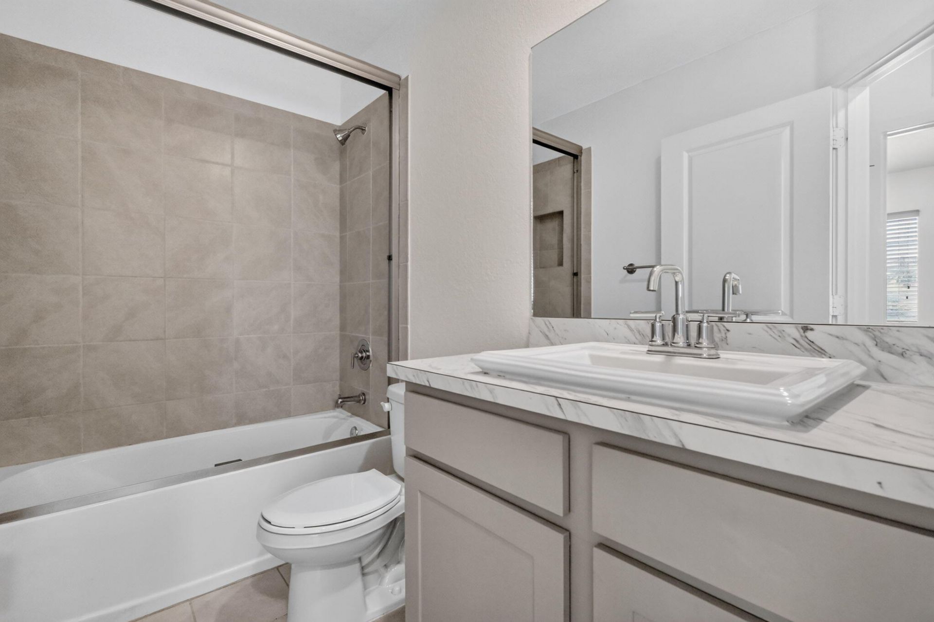 1339 NW 208th Terrace, Miami Gardens, FL 33169 Photo