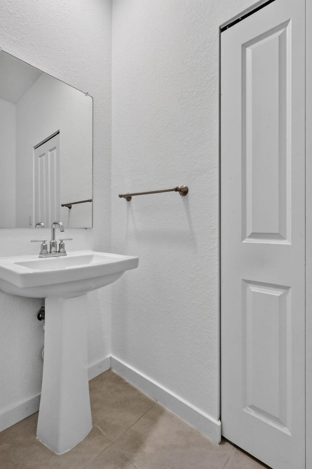1339 NW 208th Terrace, Miami Gardens, FL 33169 Photo