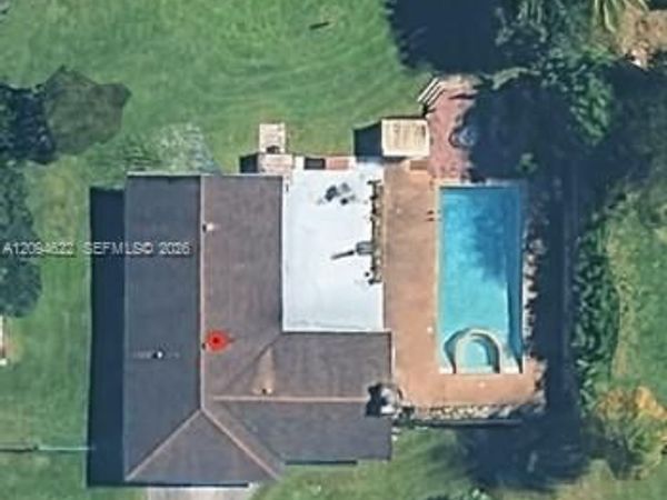 5910 SW 196th Ln, Southwest Ranches, FL 33332
