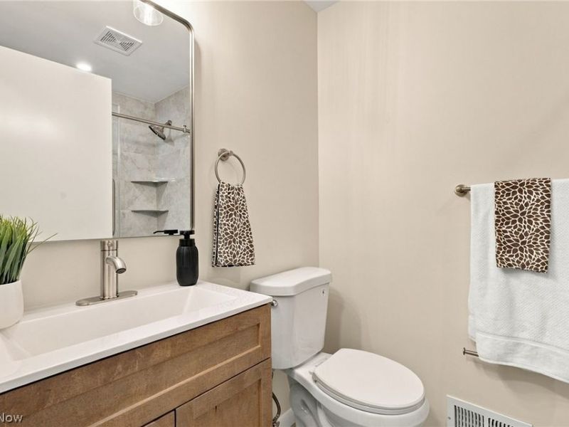 10761 Meadowbrook Drive , Parma Heights, OH 44130 Photo 20
