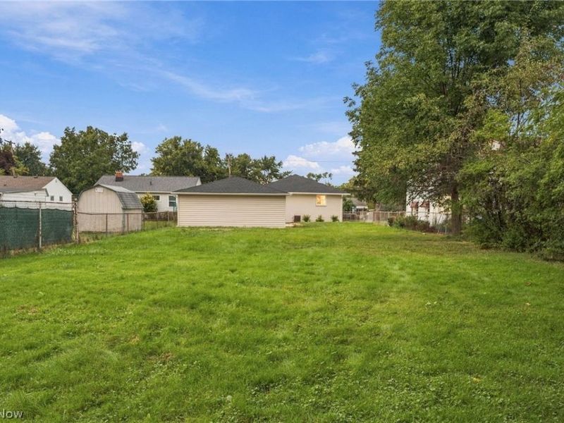 10761 Meadowbrook Drive , Parma Heights, OH 44130 Photo 45