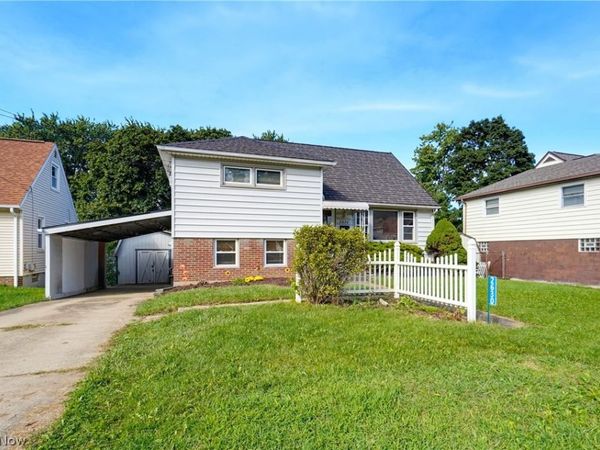2630 Oakview Street NW, Massillon, OH 44646