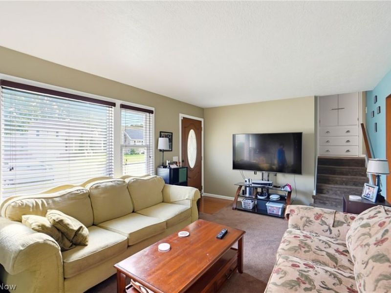 2630 Oakview Street NW, Massillon, OH 44646 Photo 6