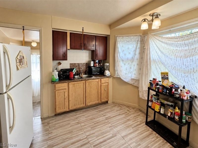 4000 E 155th Street, Cleveland, OH 44128 Photo 3