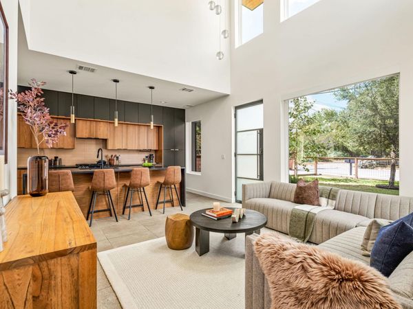 605 Brentwood ST, Unit 1, Austin, TX 78752
