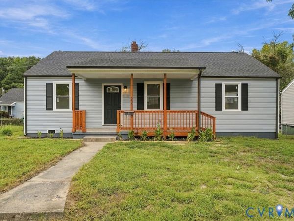 535 Greensville Avenue , Petersburg, VA 23803