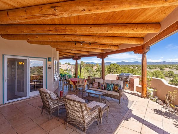 8 Firehearth Place , Santa Fe, NM 87508