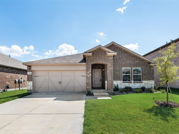 2706 Knollwood Trail, Crandall, TX 75114