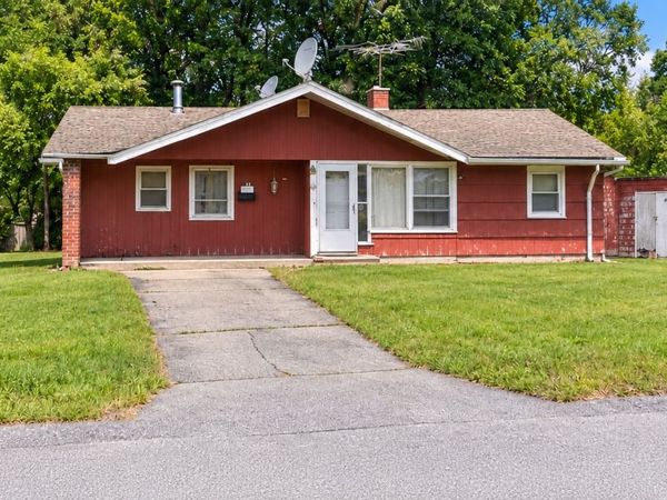 44 Bernard Circle, Brockton, MA 02302