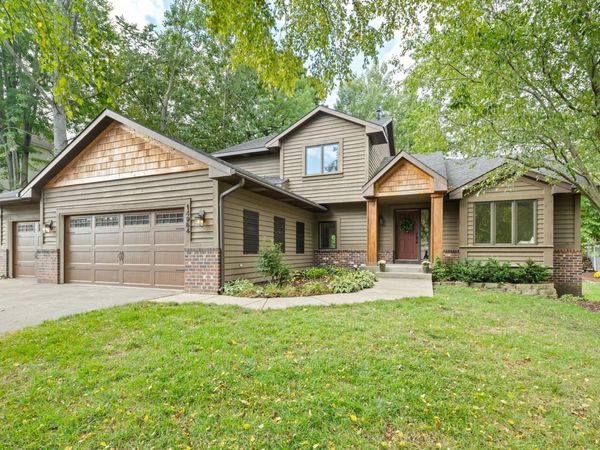 14964 River Oak Place, Savage, MN 55378