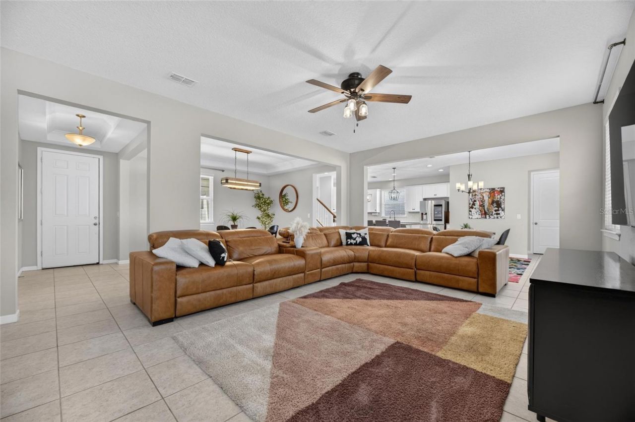 12211 Streambed Drive , Riverview, FL 33579 Photo