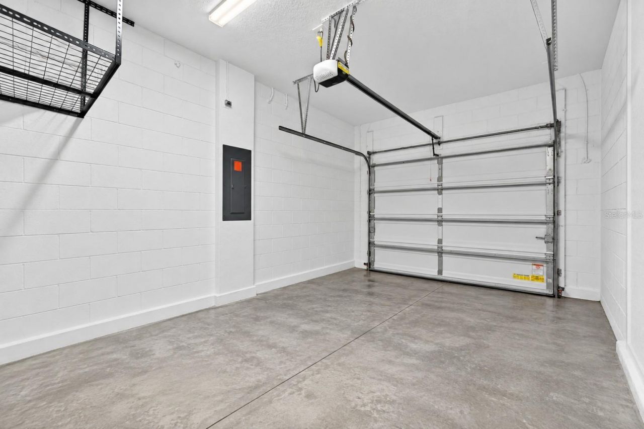 12211 Streambed Drive , Riverview, FL 33579 Photo