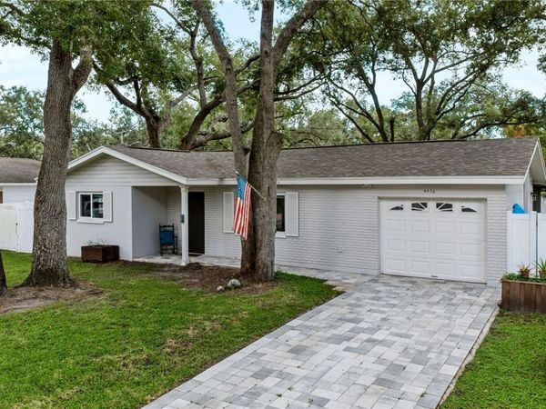 9976 56TH AVENUE N, ST PETERSBURG, FL 33708