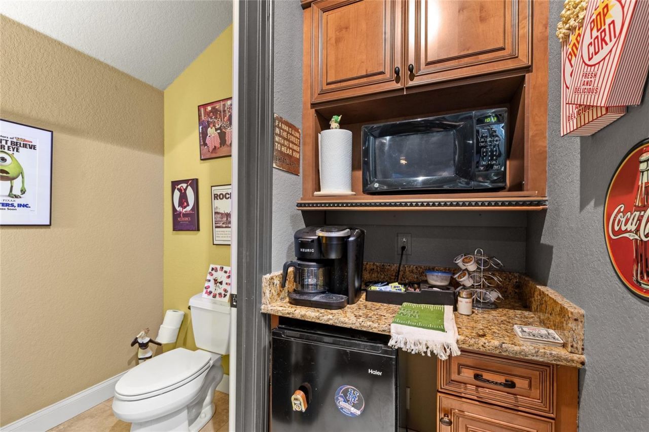 25514 High Hampton Circle, Sorrento, FL 32776 Photo