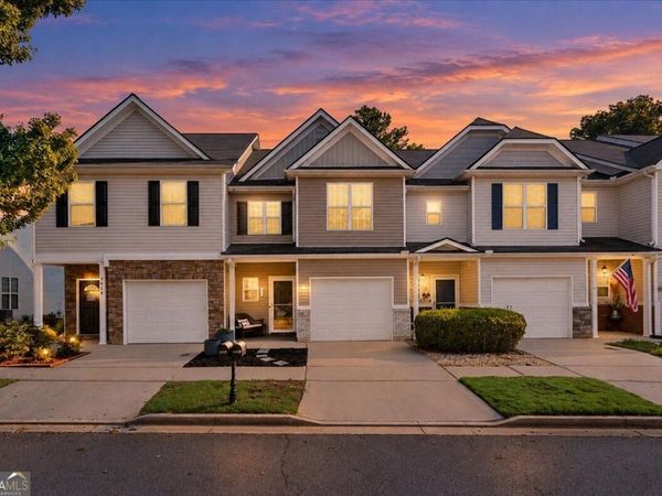 4612 Beacon Ridge Lane, Flowery Branch, GA 30542