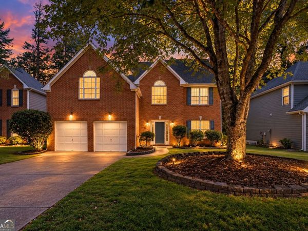 3952 Lullwater Main NW, Kennesaw, GA 30144