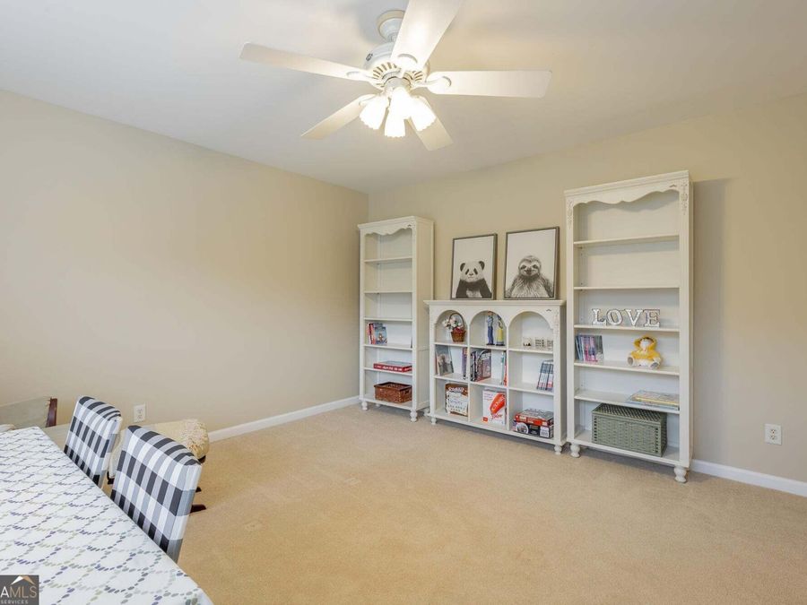 Property Image 101
