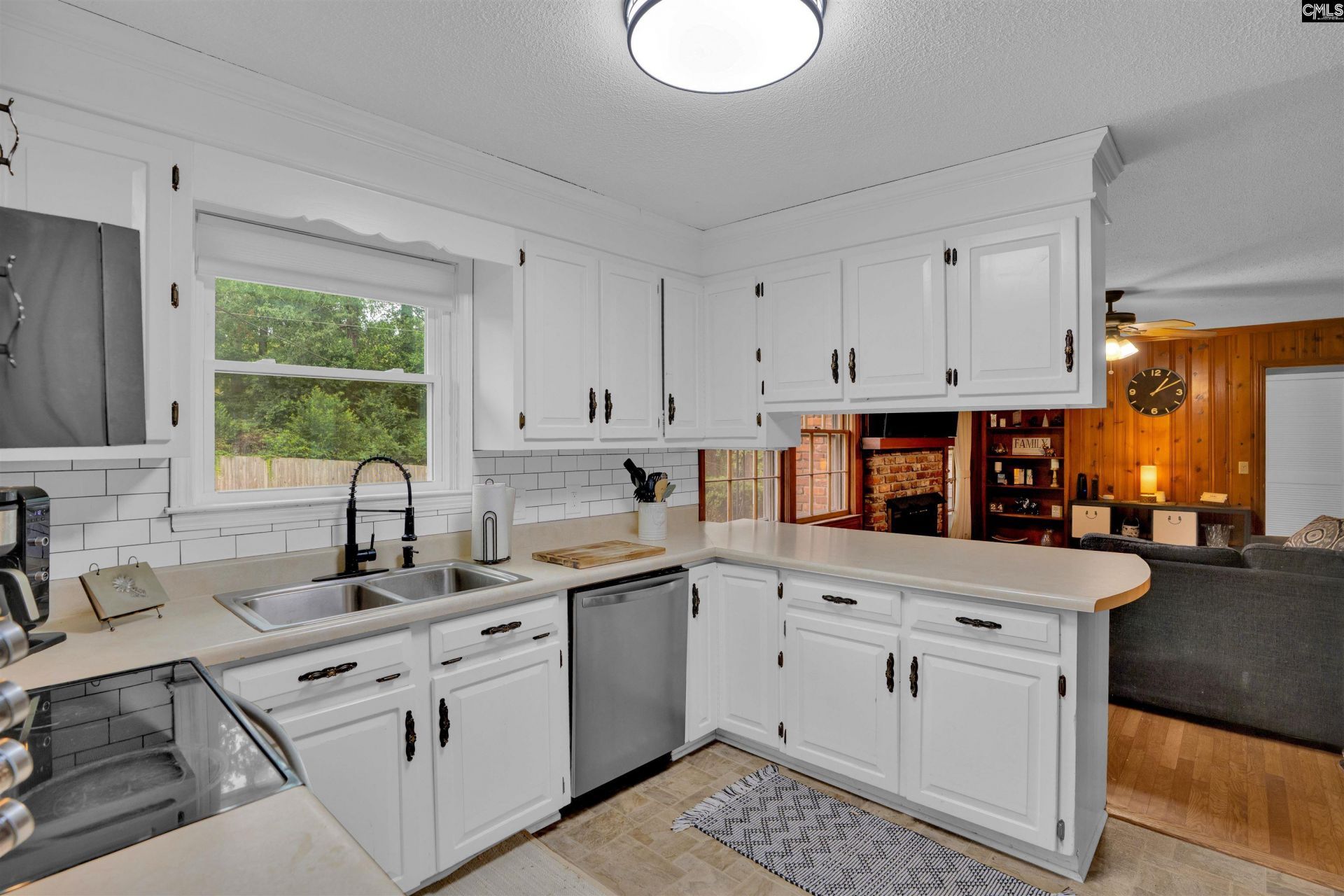 2822 Hardwicke Road  Photo 6