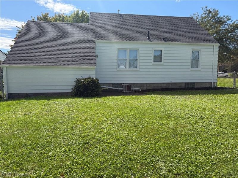 39 Renee , Struthers, OH 44471 Photo 9