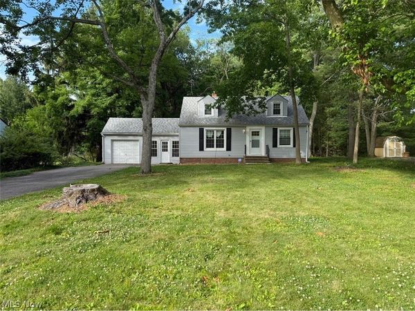 441 Douglas Boulevard , Richmond Heights, OH 44143