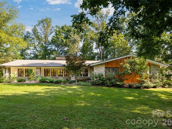 6 Deerfield Road , Asheville, NC 28803