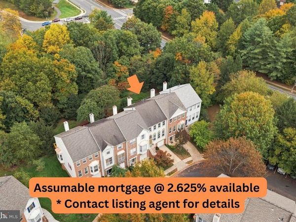 47642 SANDBANK SQUARE, STERLING, VA 20165