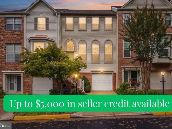 47642 SANDBANK SQUARE, STERLING, VA 20165