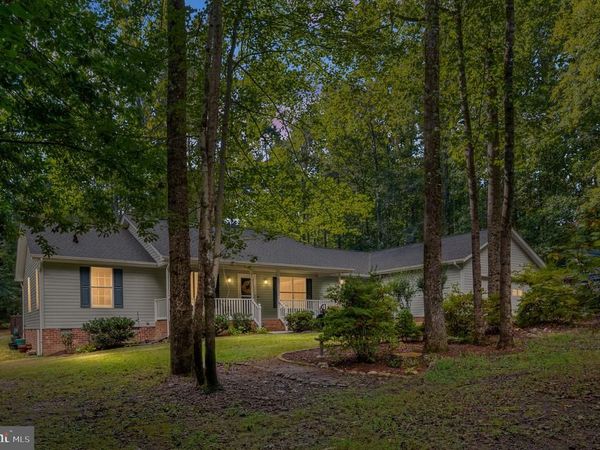 3329 VIOLA WAY, BUMPASS, VA 23024