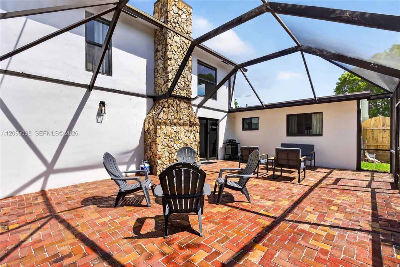 7221 Freedom St , Hollywood, FL 33024 Photo