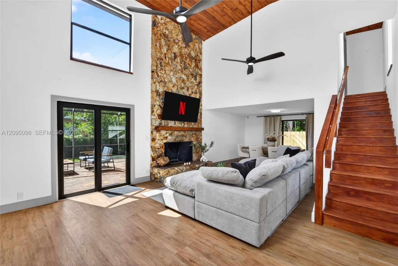 7221 Freedom St , Hollywood, FL 33024 Photo