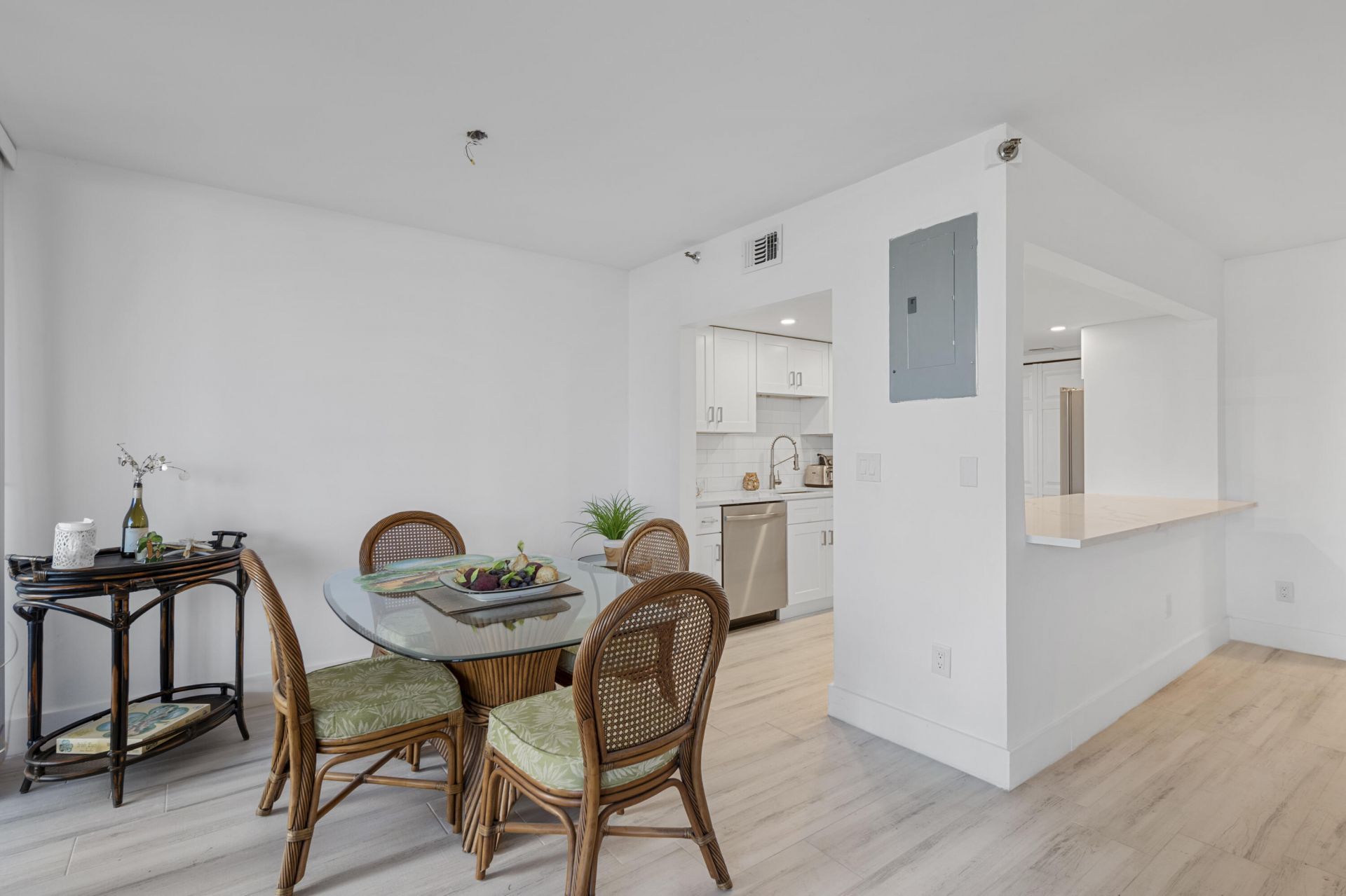 859 Jeffery Street, Unit 212, Boca Raton, FL 33487 Photo