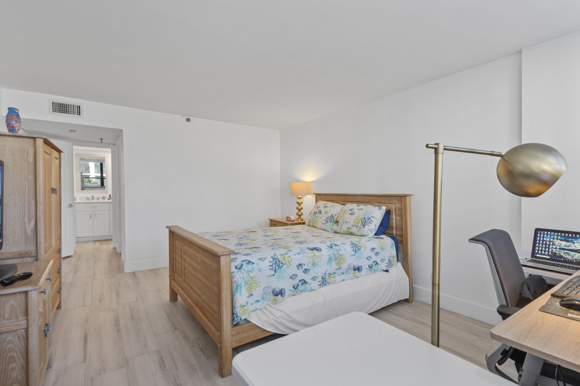 859 Jeffery Street, Unit 212, Boca Raton, FL 33487 Photo