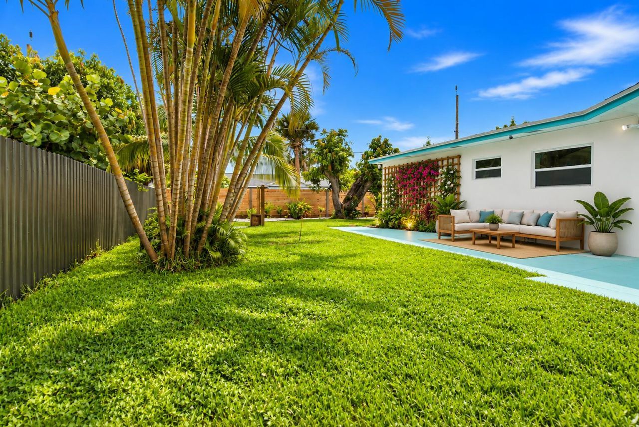 1610 N J Terrace, Lake Worth Beach, FL 33460 Photo