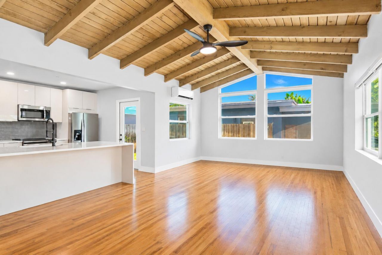 1610 N J Terrace, Lake Worth Beach, FL 33460 Photo