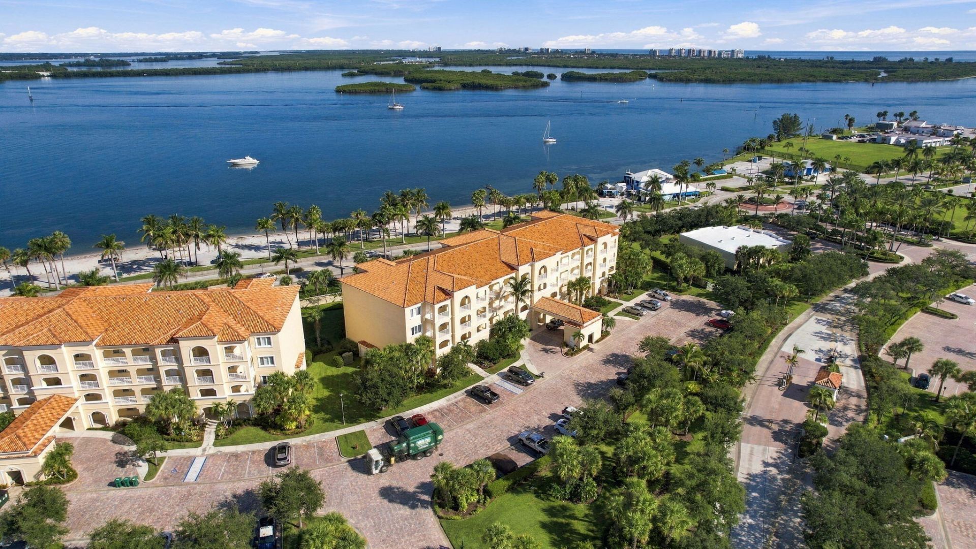 36 Harbour Isle Drive W, Unit 303, Fort Pierce, FL 34949 Photo