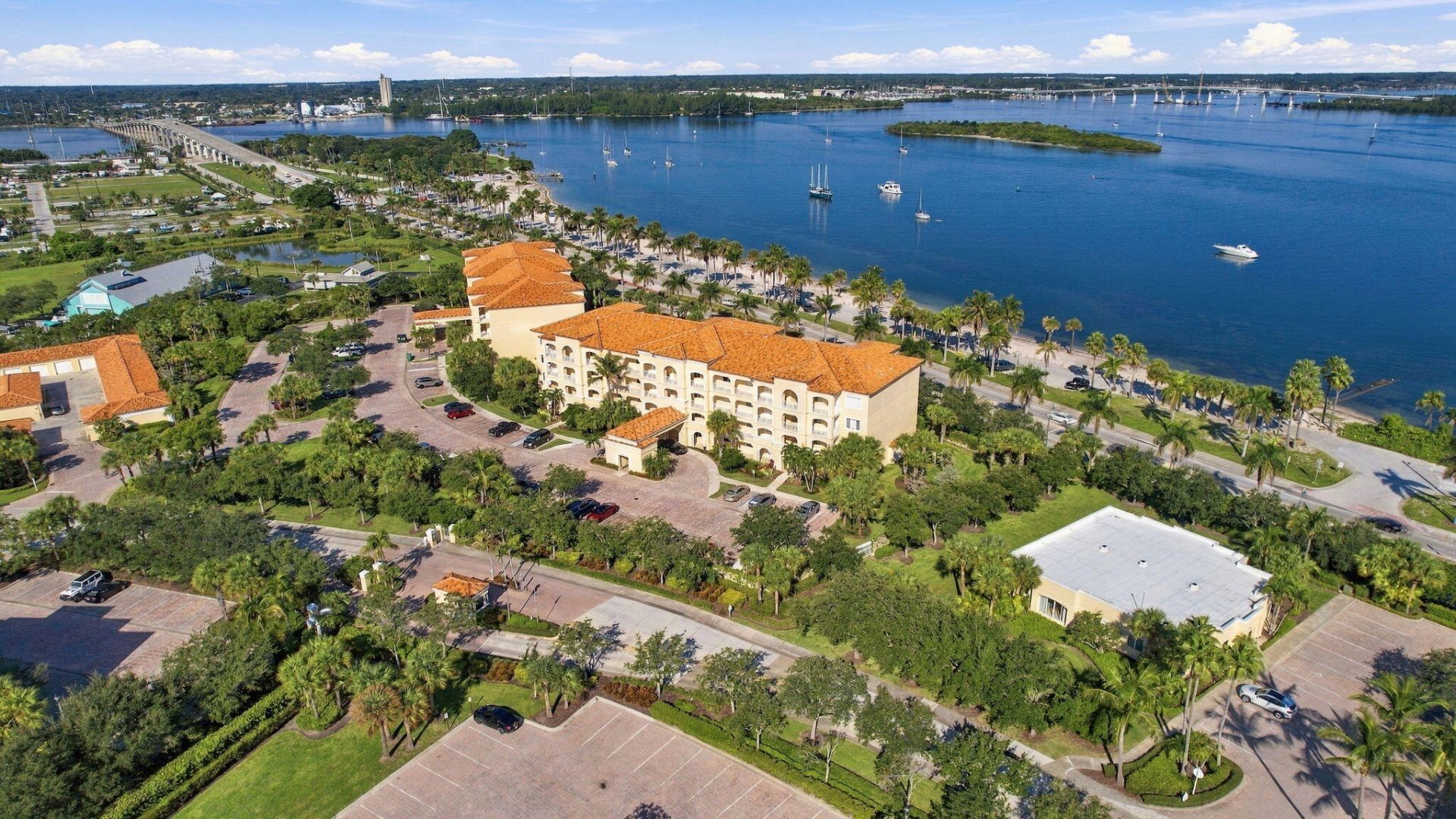 36 Harbour Isle Drive W, Unit 303, Fort Pierce, FL 34949 Photo